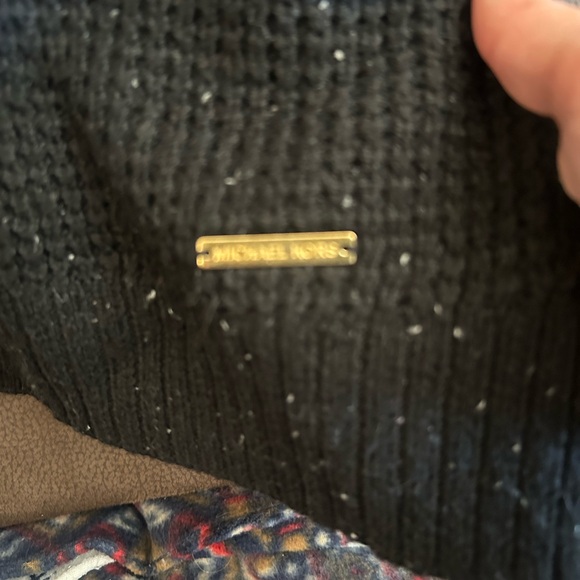 Michael kors turtle neck - Picture 5 of 6